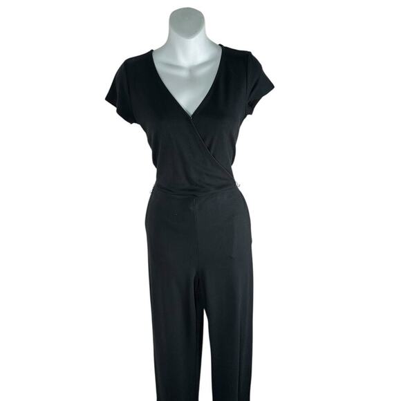 Hollister Surplice Wrap Black Kit Midi Midi Romper Jumpsuit Size Medium Pockets - Picture 4 of 15
